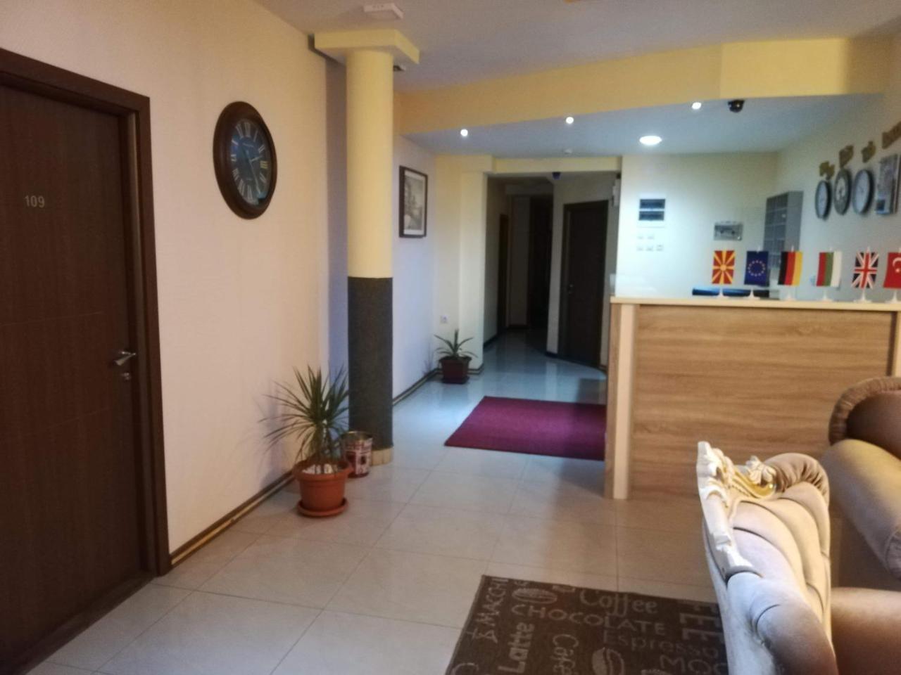 Hotel Panorama City Delcevo 外观 照片